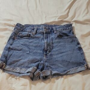 American Eagle Outfitters Women's Distressed Blue Mom Jean Shorts, Size 8